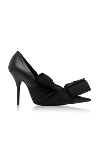 Knife Bow-Detailed Leather Pumps